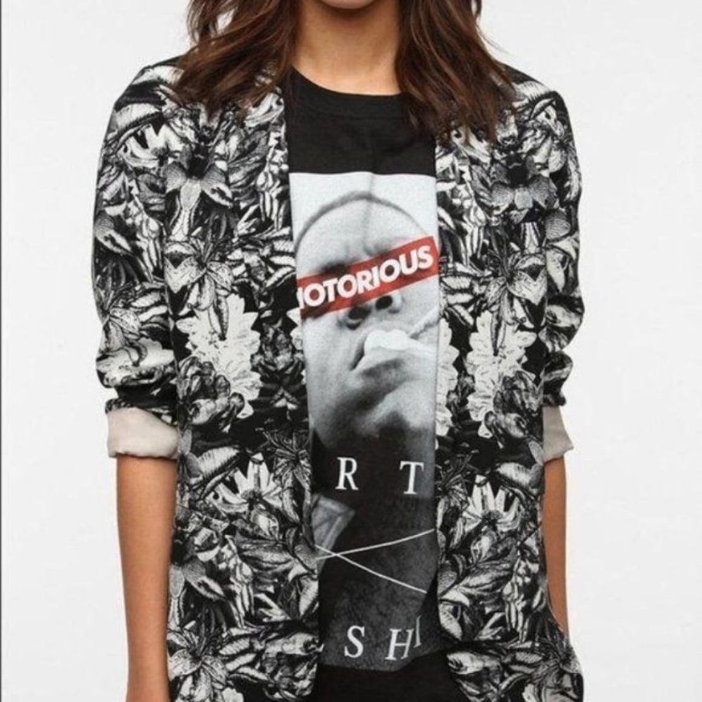 Silence + Noise One Button Fully Lined Black & Wh… - image 1